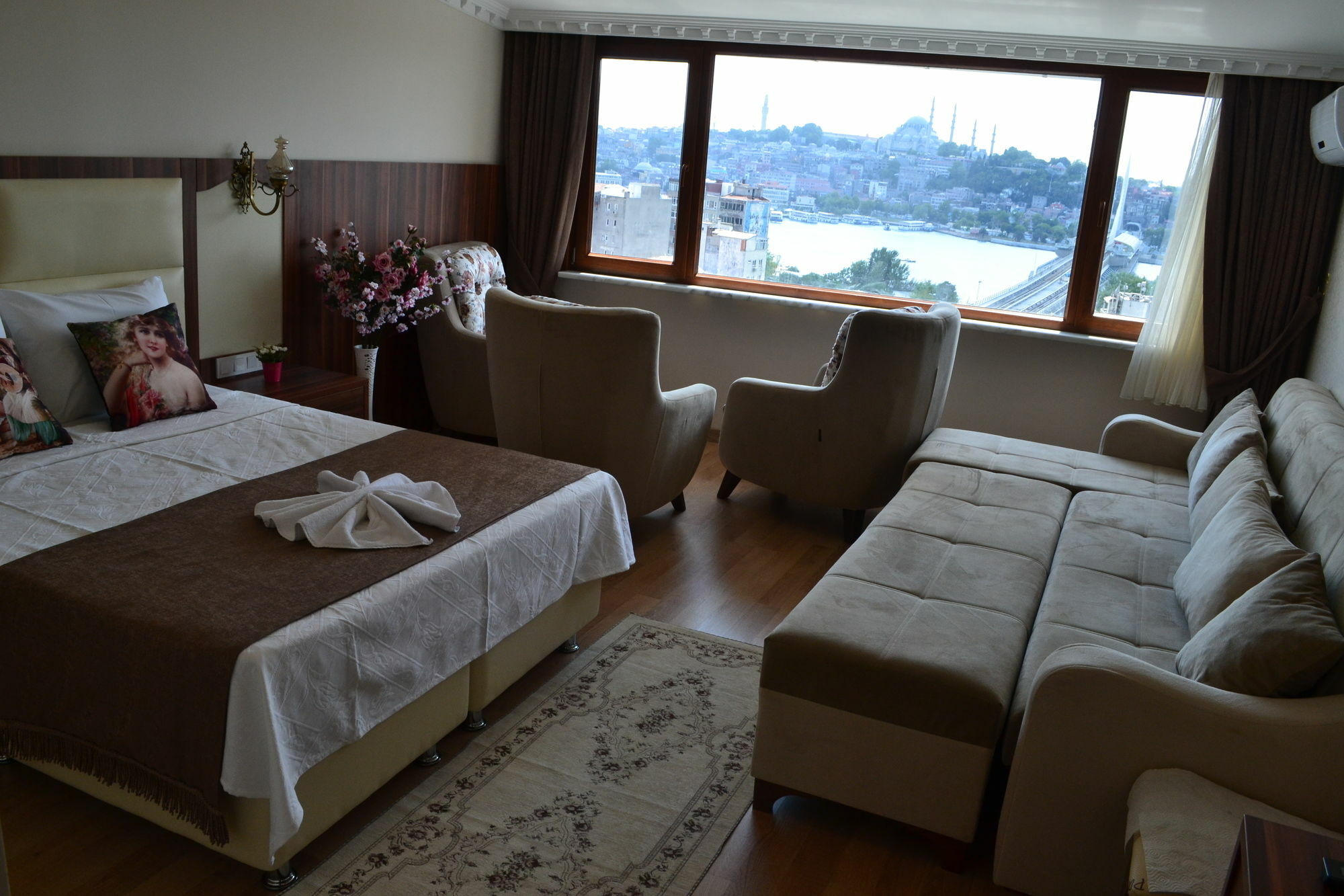 ブルー イスタンブール ホテル タクシム エクステリア 写真
